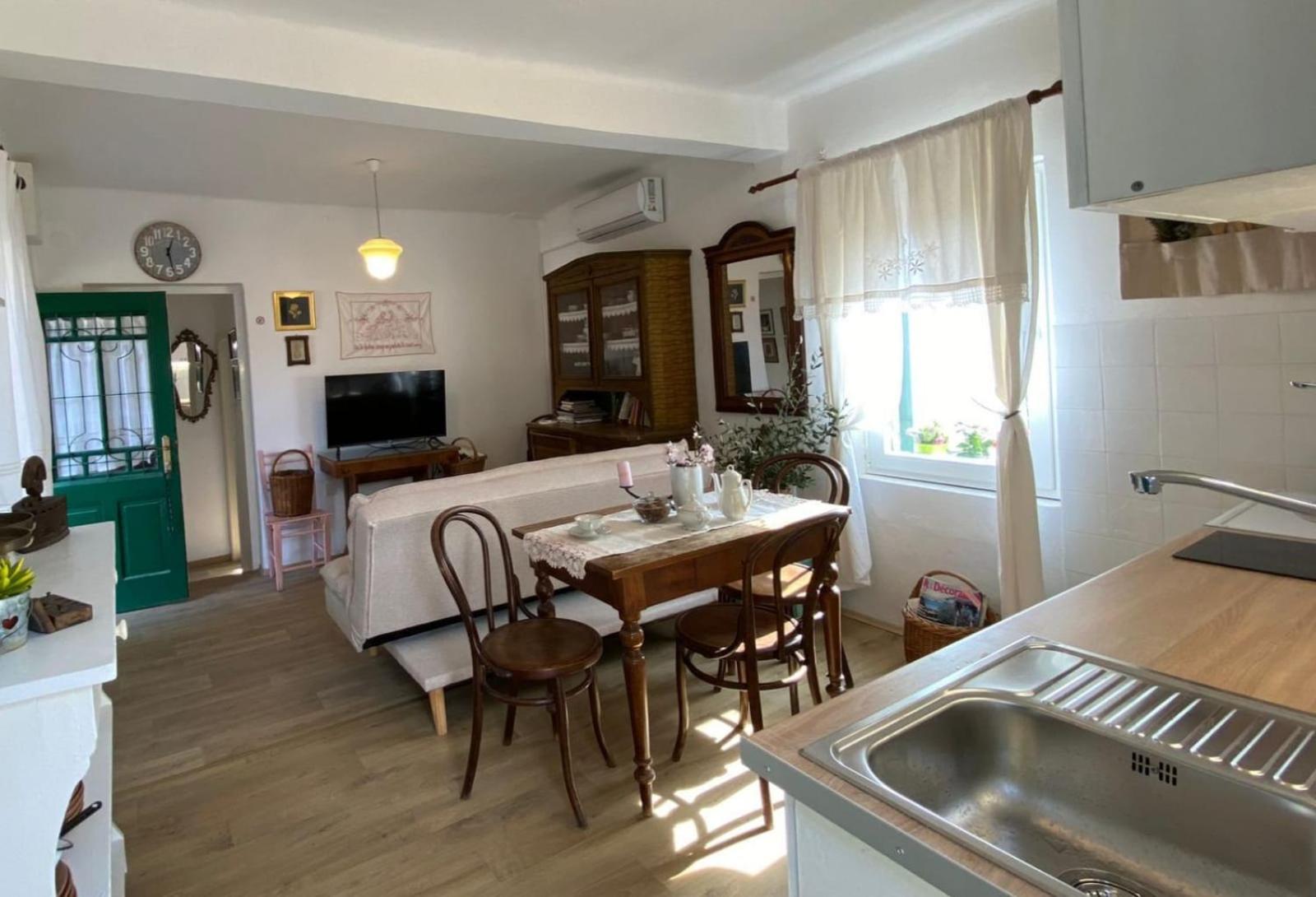 Kaštela Dida Roko, Rustikalni Apartman S Terasom מראה חיצוני תמונה